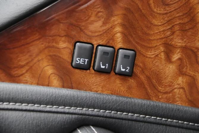 Infiniti QX80 I Рестайлинг с пробегом 2015 года, цена 2 965 650 рублей, 200882 км, внедорожник, Автокод Объявления