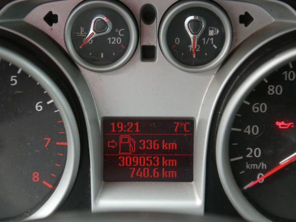 Ford Focus II Рестайлинг с пробегом 2011 года, цена 378 000 рублей, 309000 км, седан, Автокод Объявления