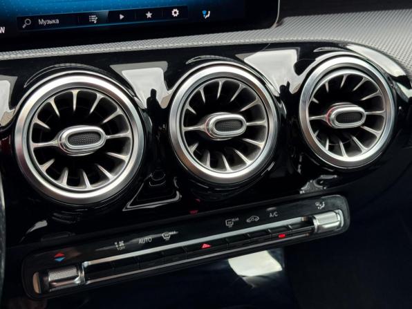 Mercedes-Benz CLA II (C118 X118) с пробегом 2020 года, цена 2 699 000 рублей, 112065 км, седан, Автокод Объявления