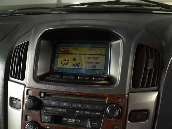 Toyota Harrier I (XU10) Рестайлинг с пробегом 2000 года, цена 899 999 рублей, 319732 км, внедорожник, Автокод Объявления