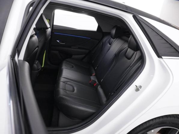 Hyundai Elantra VII (CN7) с пробегом 2021 года, цена 1 974 444 рубля, 48804 км, седан, Автокод Объявления