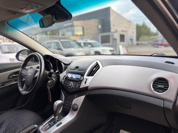 Chevrolet Cruze I Рестайлинг с пробегом 2014 года, цена 707 100 рублей, 175844 км, седан, Автокод Объявления