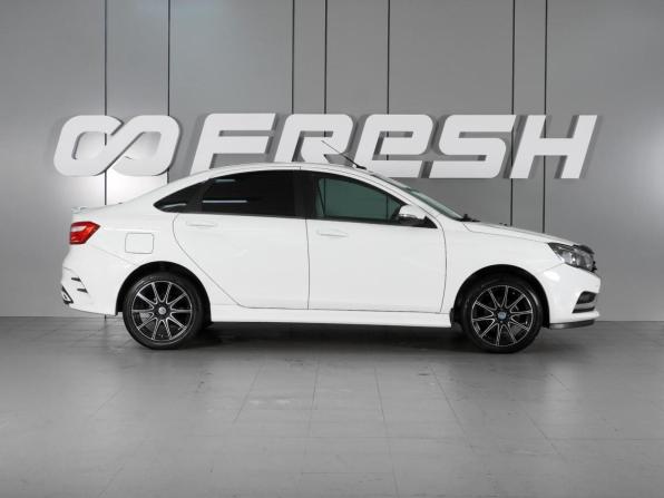 Lada (ВАЗ) Vesta I с пробегом 2021 года, цена 1 049 000 рублей, 154077 км, седан, Автокод Объявления