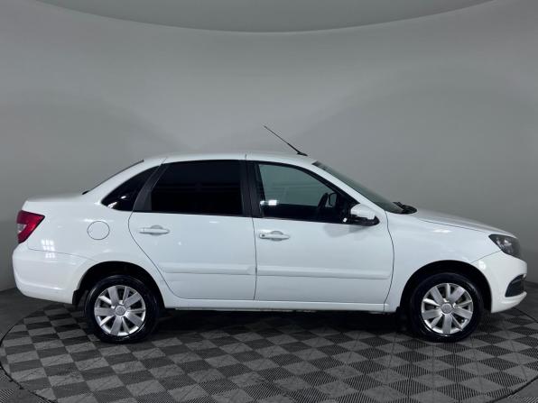 Lada (ВАЗ) Granta I Рестайлинг с пробегом 2022 года, цена 539 000 рублей, 112245 км, седан, Автокод Объявления