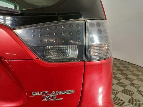 Mitsubishi Outlander II Рестайлинг с пробегом 2011 года, цена 899 000 рублей, 228000 км, внедорожник, Автокод Объявления