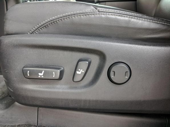 Toyota Land Cruiser Prado 150 Series Рестайлинг 3 с пробегом 2021 года, цена 6 990 000 рублей, 58000 км, внедорожник, Автокод Объявления