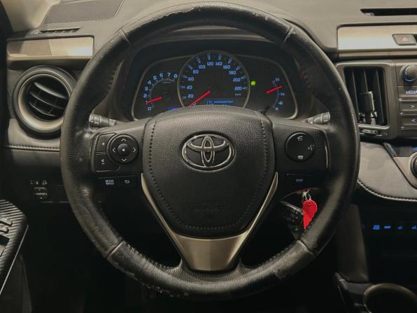 Toyota RAV4 IV (XA40) с пробегом 2014 года, цена 1 349 000 рублей, 313864 км, внедорожник, Автокод Объявления