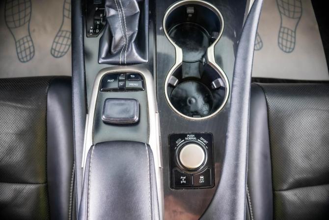 Lexus RX IV с пробегом 2017 года, цена 3 849 000 рублей, 175400 км, внедорожник, Автокод Объявления