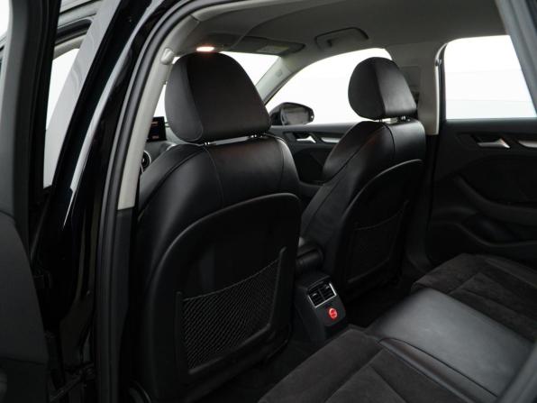 Audi A3 III (8V) с пробегом 2015 года, цена 1 680 111 рублей, 76672 км, хэтчбек, Автокод Объявления