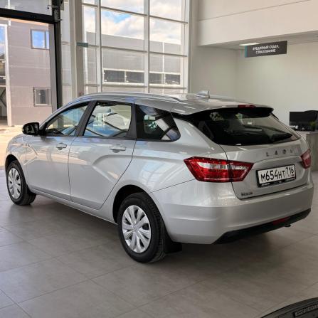 Lada (ВАЗ) Vesta I с пробегом 2020 года, цена 995 000 рублей, 97306 км, универсал, Автокод Объявления