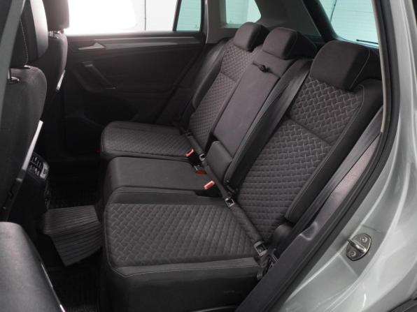 Volkswagen Tiguan II с пробегом 2018 года, цена 2 269 000 рублей, 90738 км, внедорожник, Автокод Объявления