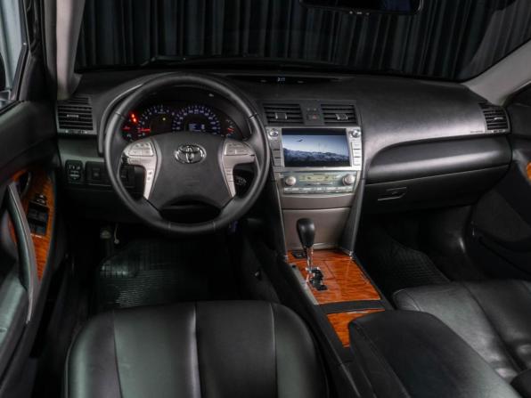 Toyota Camry VI (XV40) Рестайлинг с пробегом 2010 года, цена 1 329 000 рублей, 168024 км, седан, Автокод Объявления