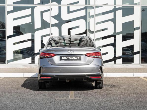 Hyundai Solaris II Рестайлинг с пробегом 2021 года, цена 1 465 000 рублей, 131255 км, седан, Автокод Объявления