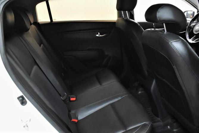 Kia Rio IV с пробегом 2019 года, цена 1 365 000 рублей, 93059 км, хэтчбек, Автокод Объявления