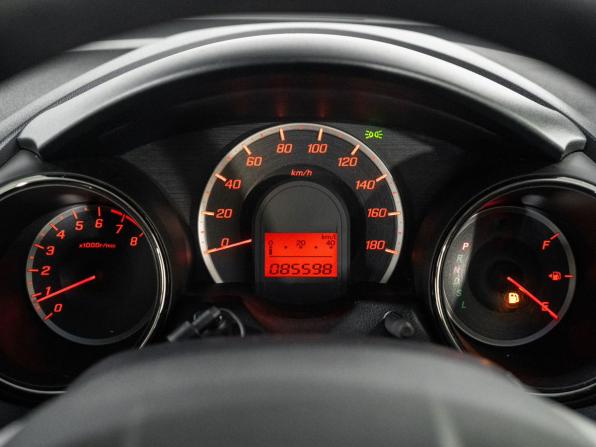Honda Fit II с пробегом 2013 года, цена 910 000 рублей, 85598 км, хэтчбек, Автокод Объявления