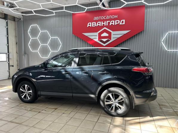 Toyota RAV4 IV (XA40) Рестайлинг с пробегом 2017 года, цена 2 447 000 рублей, 133707 км, внедорожник, Автокод Объявления