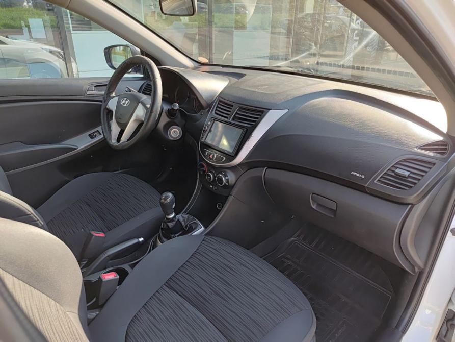Hyundai Solaris I Рестайлинг Ижевск  - изображение 13