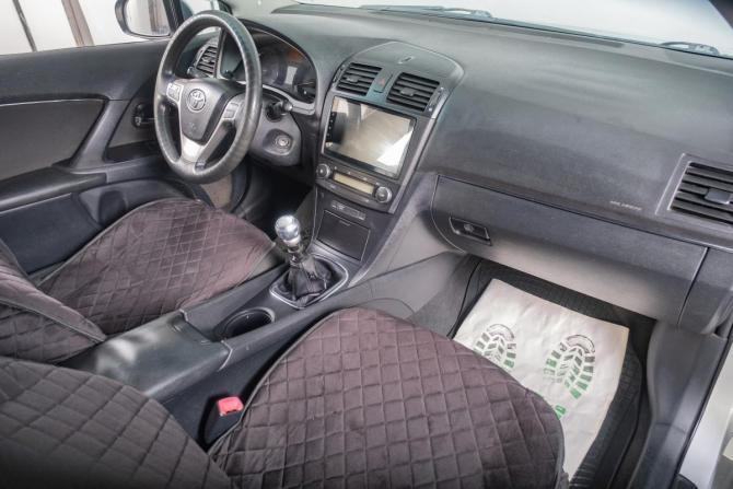 Toyota Avensis III с пробегом 2009 года, цена 929 000 рублей, 242000 км, седан, Автокод Объявления