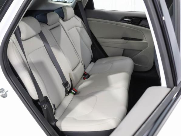 Kia Sportage V с пробегом 2026 года, цена 3 990 000 рублей, 75 км, внедорожник, Автокод Объявления