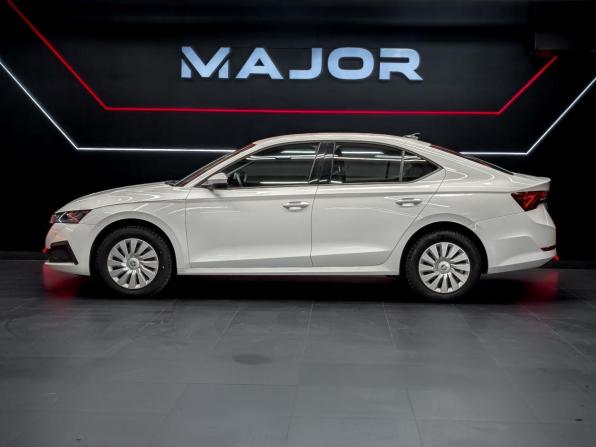 Skoda Octavia IV (A8) с пробегом 2021 года, цена 2 270 000 рублей, 76284 км, лифтбек, Автокод Объявления