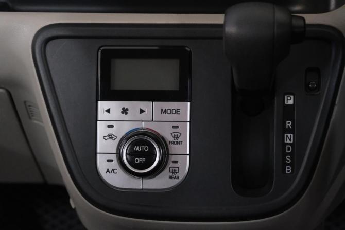 Toyota Passo III с пробегом 2015 года, цена 919 000 рублей, 112000 км, хэтчбек, Автокод Объявления