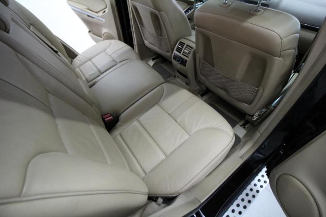 Mercedes-Benz M-Класс II (W164) Рестайлинг с пробегом 2010 года, цена 1 950 000 рублей, 234000 км, внедорожник, Автокод Объявления