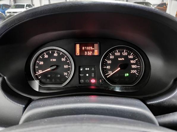 Renault Sandero I с пробегом 2013 года, цена 800 000 рублей, 87300 км, хэтчбек, Автокод Объявления