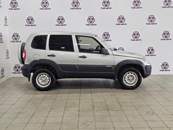 Chevrolet Niva I Рестайлинг с пробегом 2015 года, цена 494 000 рублей, 190060 км, внедорожник, Автокод Объявления