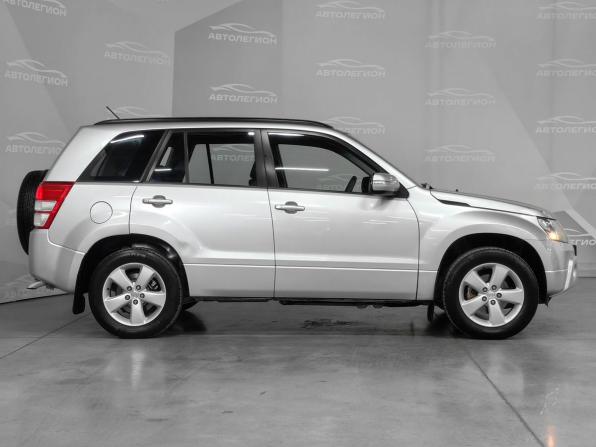 Suzuki Grand Vitara II Рестайлинг с пробегом 2010 года, цена 1 069 000 рублей, 231903 км, внедорожник, Автокод Объявления