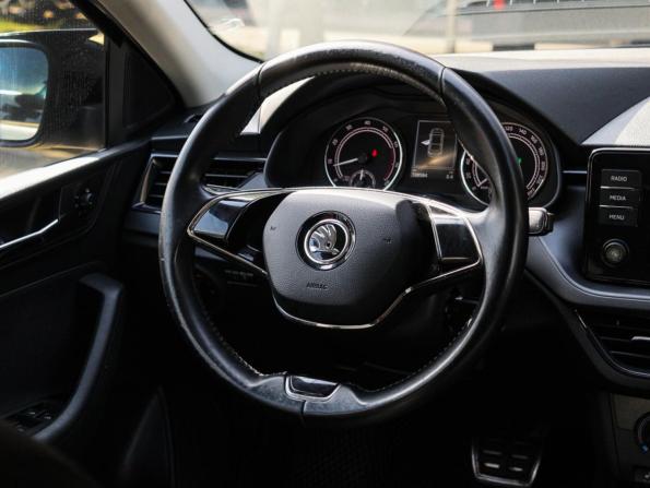 Skoda Rapid II с пробегом 2021 года, цена 1 450 000 рублей, 103000 км, лифтбек, Автокод Объявления