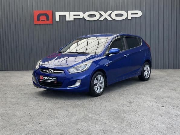 Hyundai Solaris I с пробегом 2011 года, цена 717 000 рублей, 178601 км, хэтчбек, Автокод Объявления
