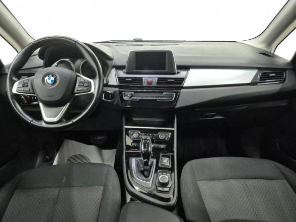 BMW 2 серии Active Tourer F45 Рестайлинг с пробегом 2018 года, цена 1 540 000 рублей, 39188 км, компактвэн, Автокод Объявления