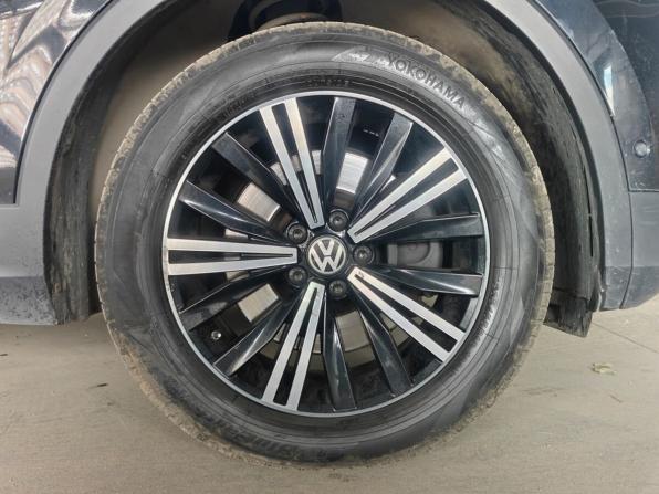 Volkswagen Tiguan II с пробегом 2017 года, цена 2 420 000 рублей, 168463 км, внедорожник, Автокод Объявления