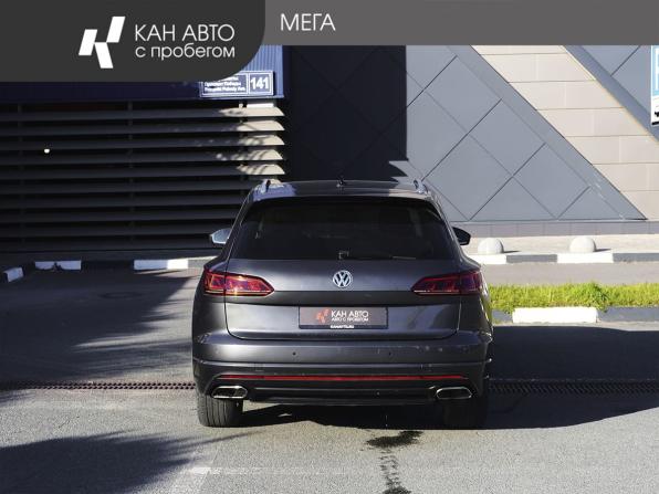 Volkswagen Touareg III с пробегом 2018 года, цена 3 999 500 рублей, 62745 км, внедорожник, Автокод Объявления