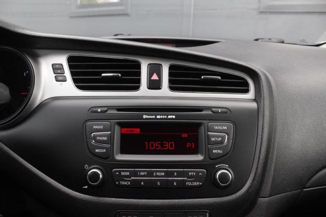 Kia Ceed II с пробегом 2013 года, цена 950 000 рублей, 192583 км, хэтчбек, Автокод Объявления