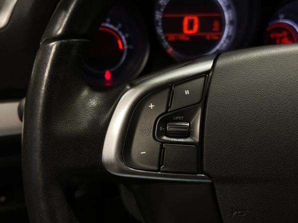 Citroen C4 II с пробегом 2013 года, цена 1 010 000 рублей, 31795 км, седан, Автокод Объявления