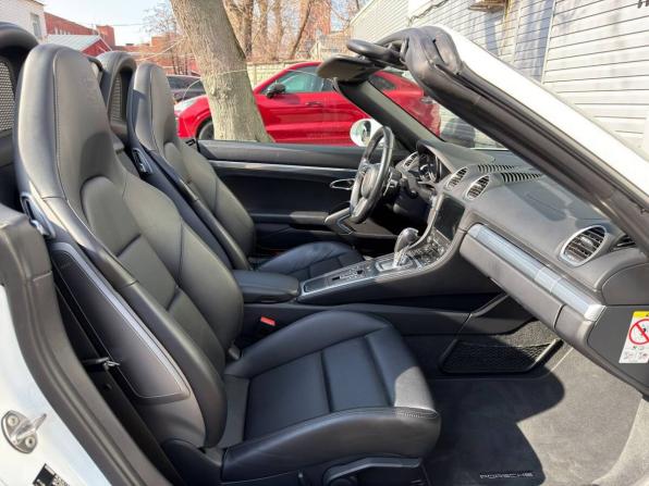 Porsche Boxster IV 718 (982) с пробегом 2019 года, цена 8 340 000 рублей, 37269 км, родстер, Автокод Объявления