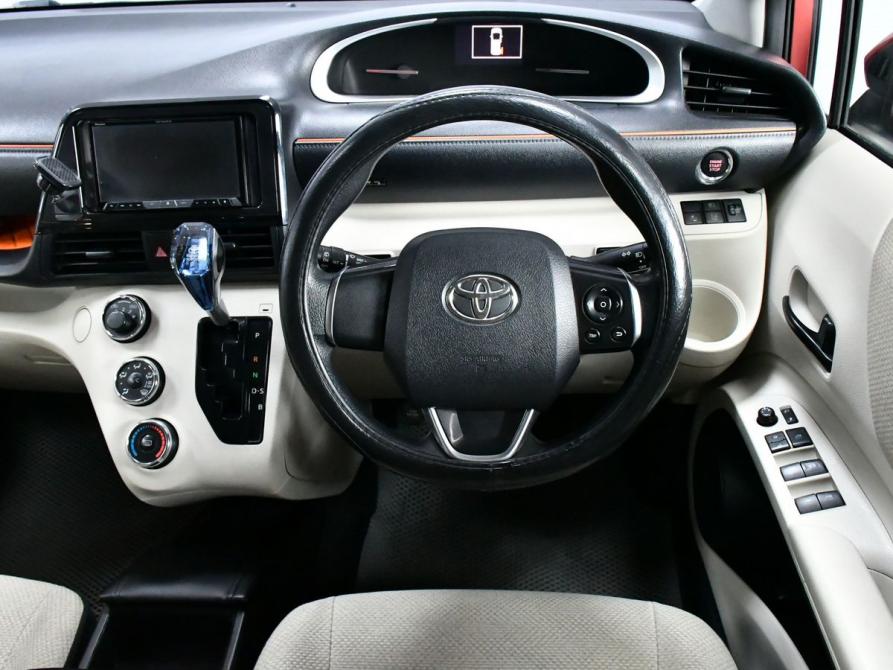 Toyota Sienta II Новосибирск  - изображение 12