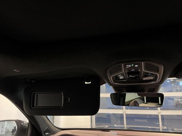 Geely Monjaro I с пробегом 2023 года, цена 2 863 000 рублей, 113054 км, внедорожник, Автокод Объявления