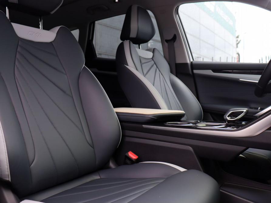 Geely Atlas II Самара  - изображение 12