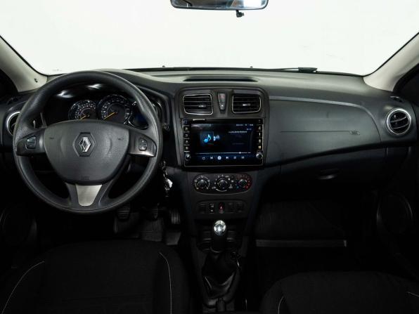 Renault Sandero II с пробегом 2017 года, цена 998 000 рублей, 126200 км, хэтчбек, Автокод Объявления