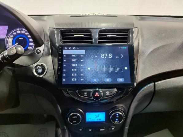 Hyundai Solaris I с пробегом 2014 года, цена 790 000 рублей, 136450 км, седан, Автокод Объявления