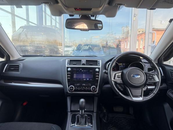 Subaru Legacy VI Рестайлинг с пробегом 2018 года, цена 1 690 000 рублей, 195687 км, седан, Автокод Объявления