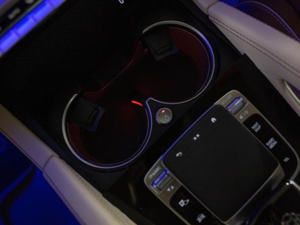 Новый Mercedes-Benz Maybach GLS I Рестайлинг 2024 года, цена 28 600 000 рублей, внедорожник, Автокод Объявления