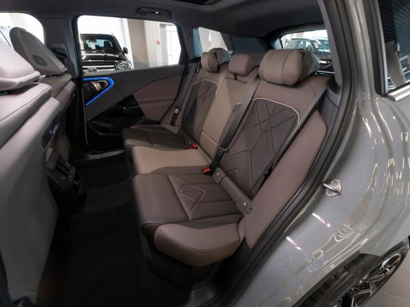 BMW X3 IV (G45/G48) с пробегом 2025 года, цена 6 950 000 рублей, 4667 км, внедорожник, Автокод Объявления