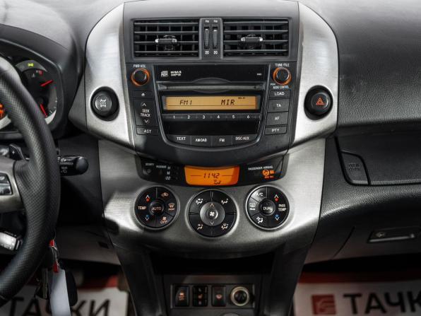 Toyota RAV4 III (XA30) Рестайлинг с пробегом 2010 года, цена 1 350 500 рублей, 210000 км, внедорожник, Автокод Объявления