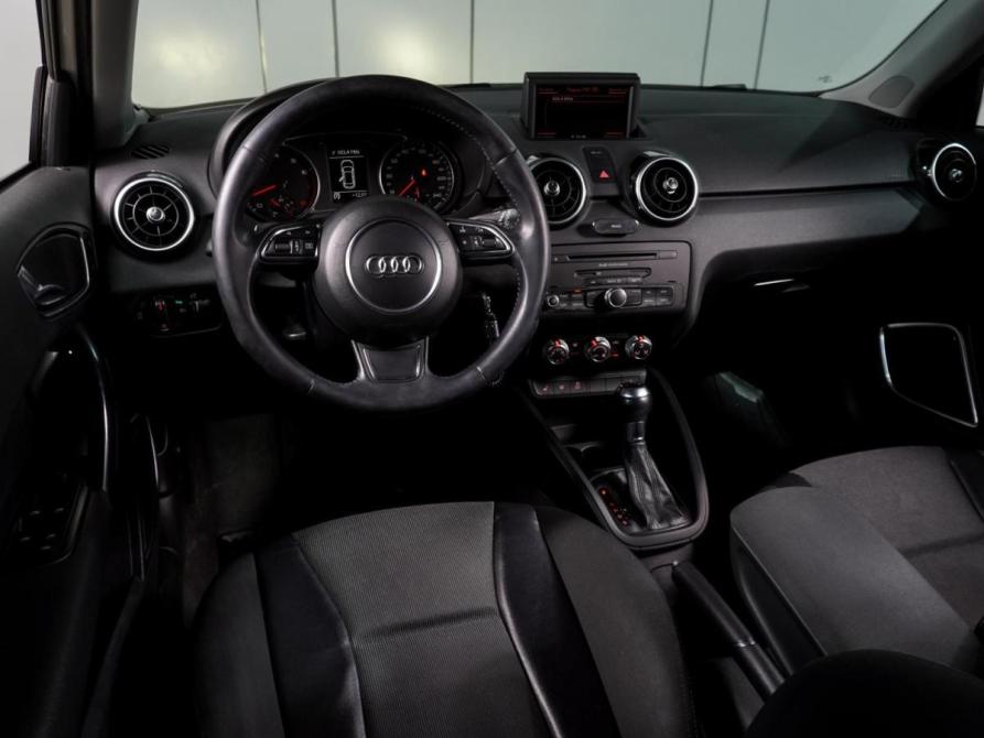 Audi A1 I (8X) Воронеж  - изображение 6
