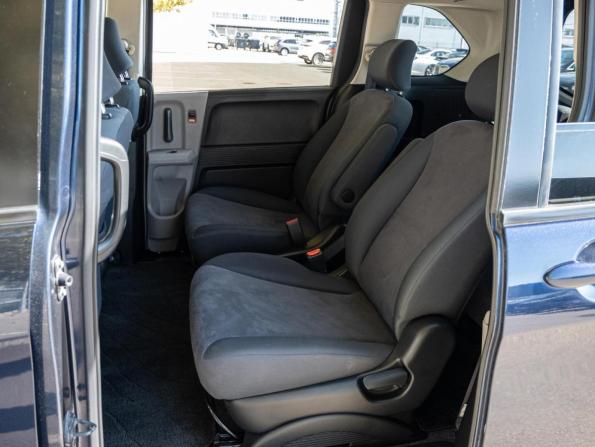Honda Freed I с пробегом 2008 года, цена 1 040 000 рублей, 128364 км, компактвэн, Автокод Объявления