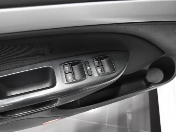 Skoda Octavia II (A5) Рестайлинг с пробегом 2013 года, цена 1 095 000 рублей, 137814 км, лифтбек, Автокод Объявления