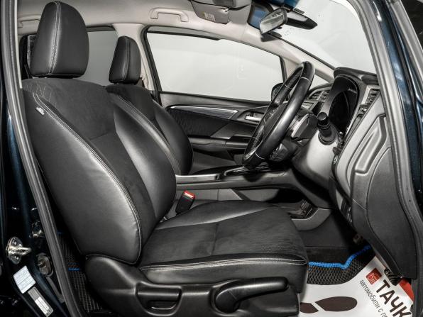 Honda Shuttle II с пробегом 2015 года, цена 1 330 300 рублей, 158009 км, универсал, Автокод Объявления